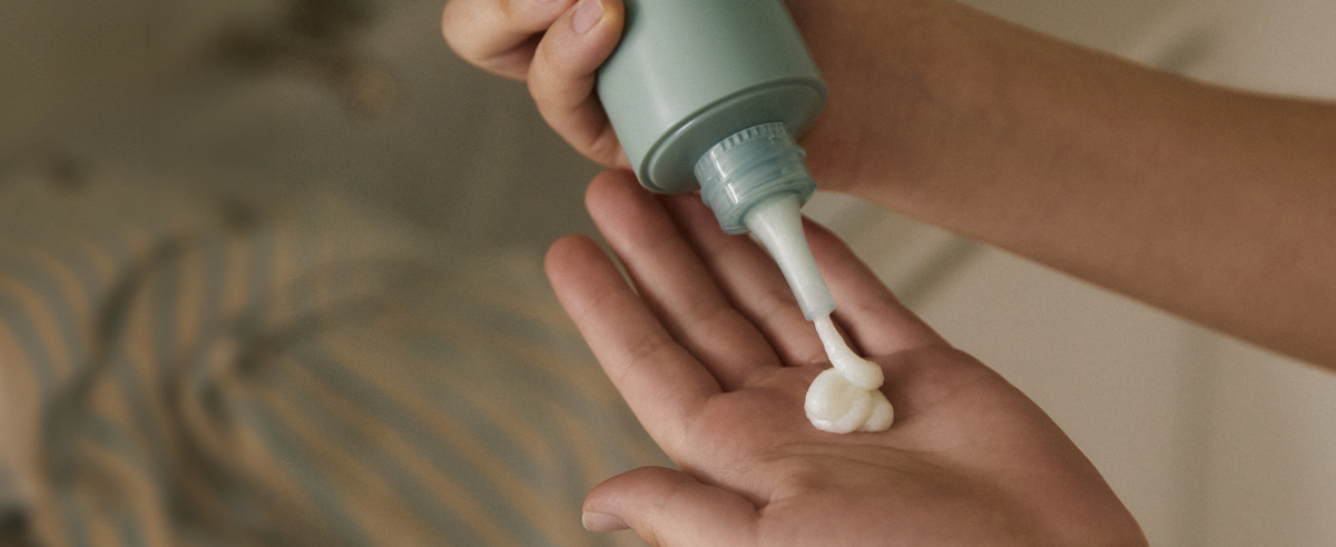 AROMATICA Rosemary Salt Scrub Shampoo AROMATICA