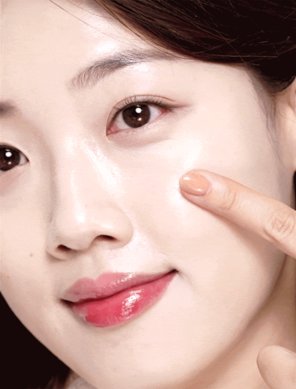 Unleashia Don't Touch Glass Pink Cushion SPF50+ PA++++ Unleashia